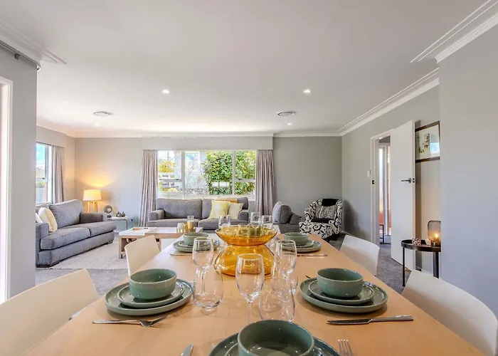 Fairway Views - Golf Course Location With Pool * 罗托鲁阿